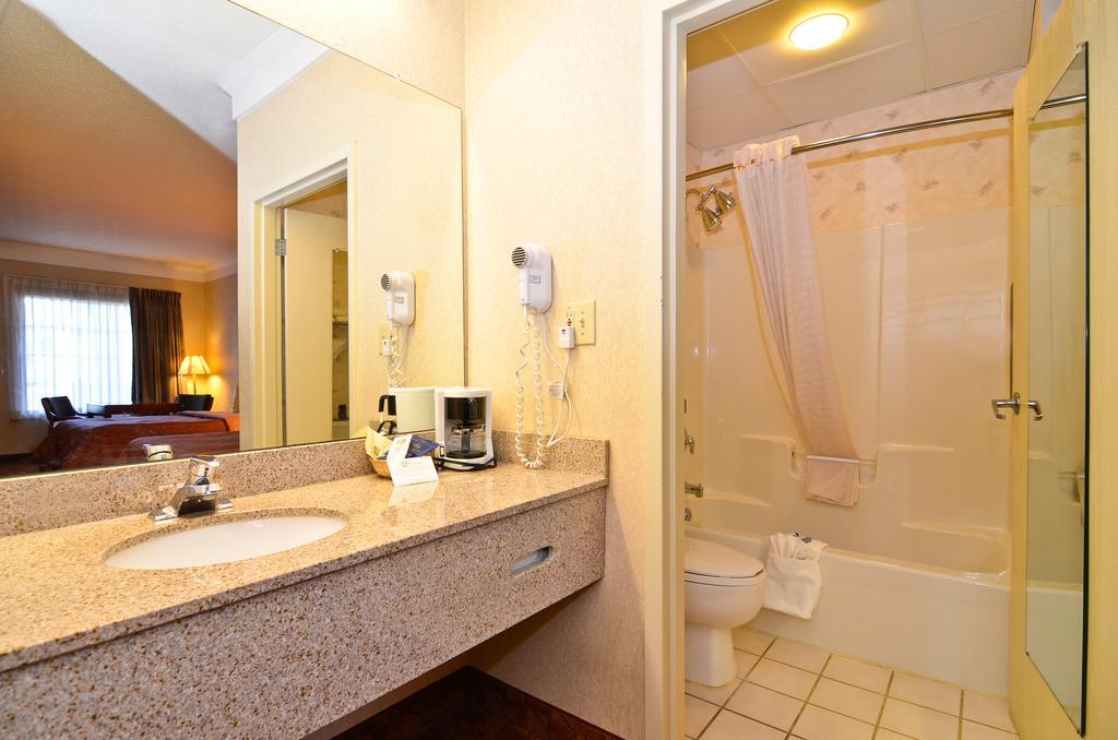 Hawkinsville Peach State Inn & Suites المظهر الخارجي الصورة